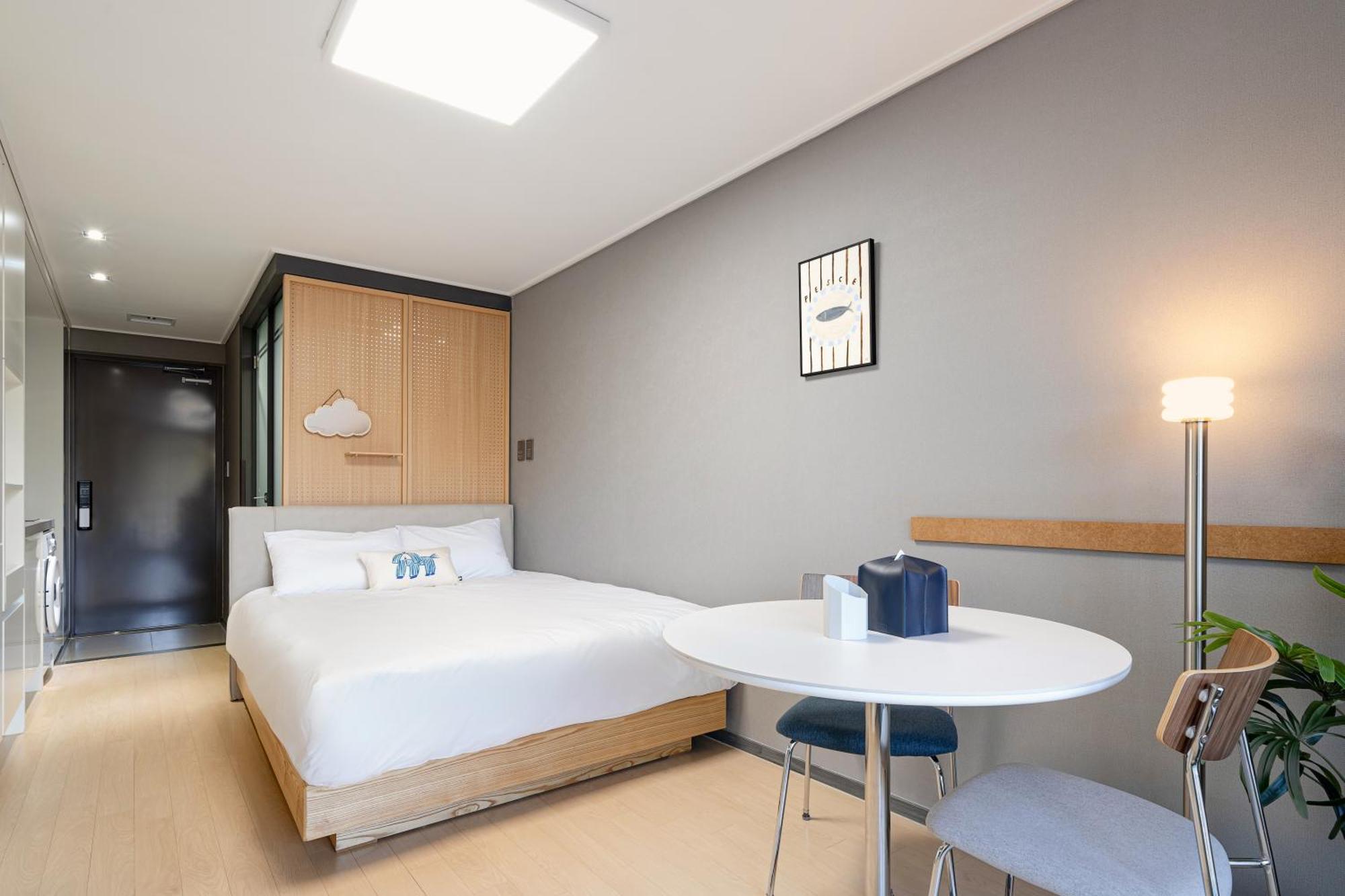 Urbanstay Sokcho Beach Ab ภายนอก รูปภาพ