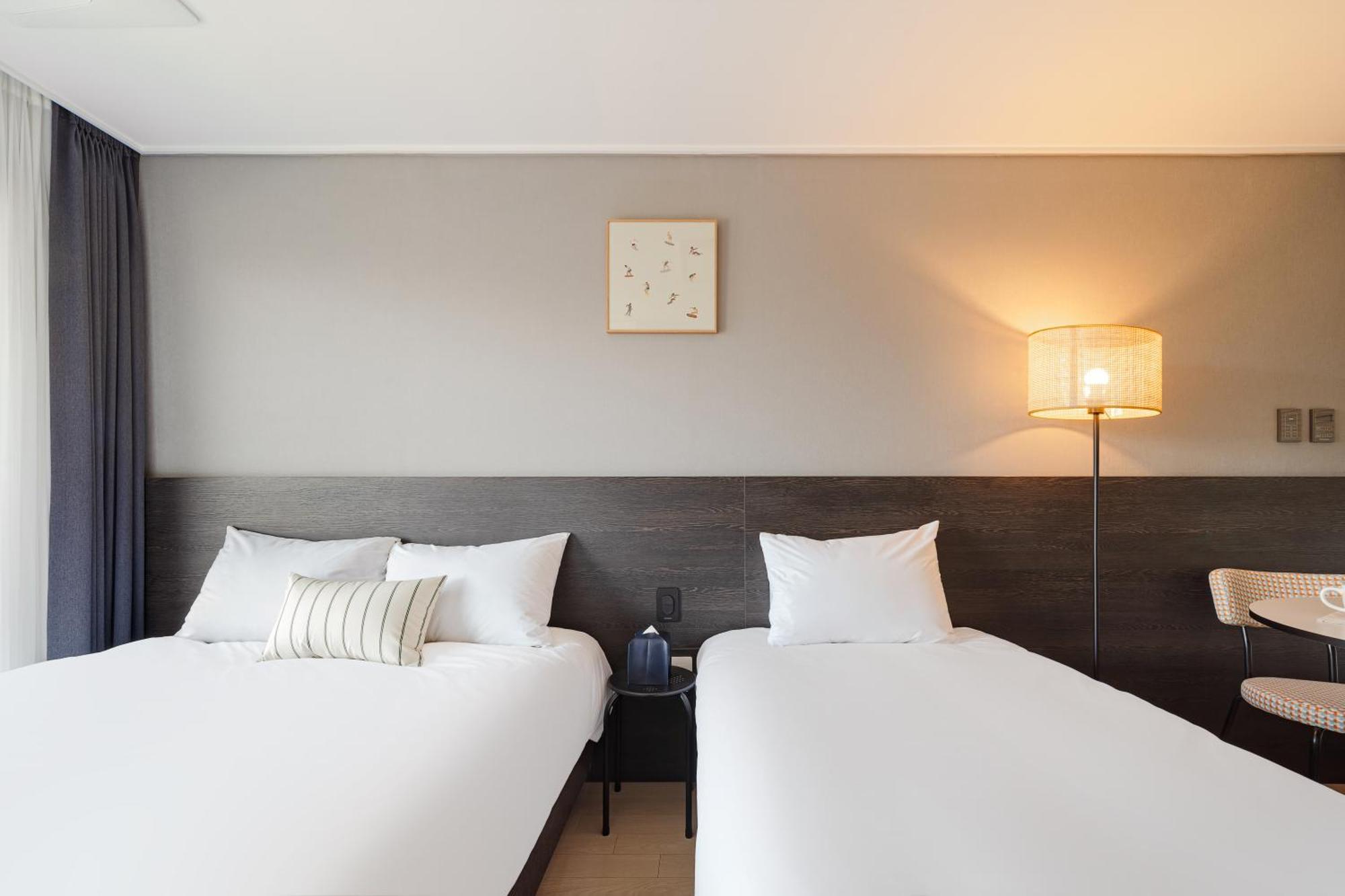 Urbanstay Sokcho Beach Ab ภายนอก รูปภาพ