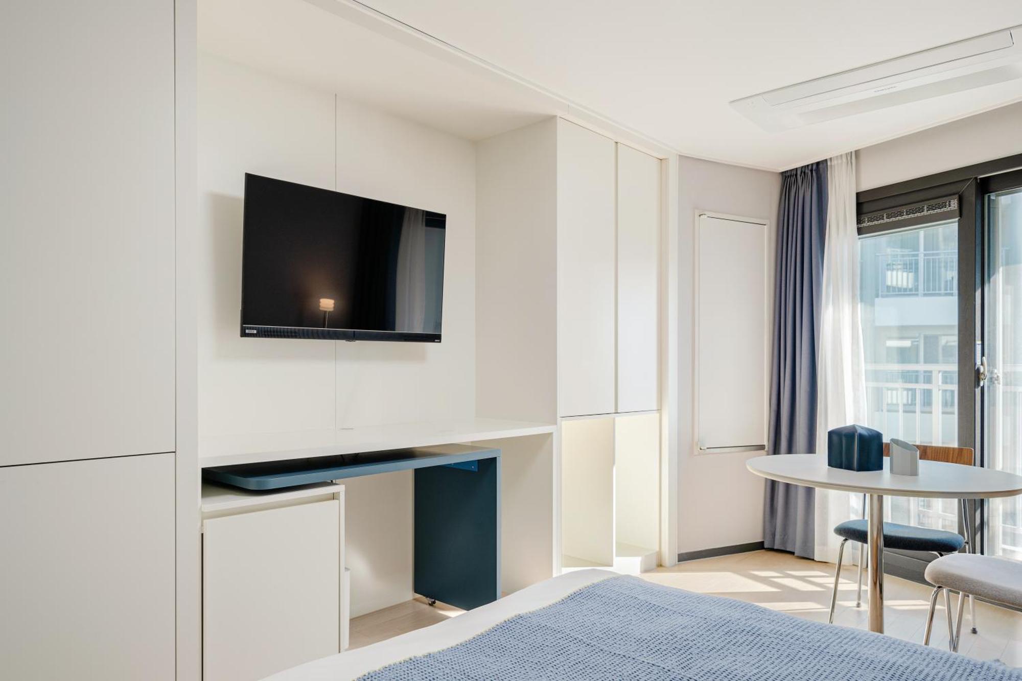 Urbanstay Sokcho Beach Ab ภายนอก รูปภาพ