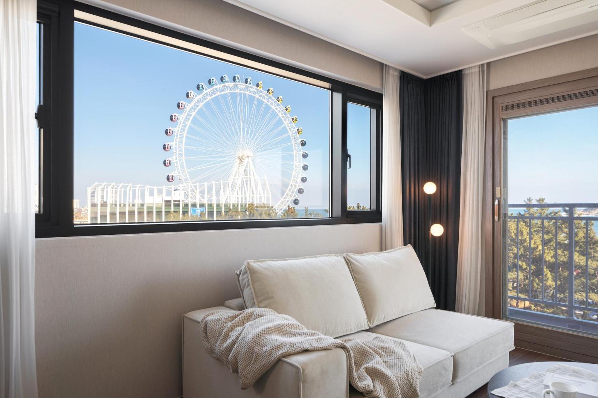 Urbanstay Sokcho Beach Ab ภายนอก รูปภาพ